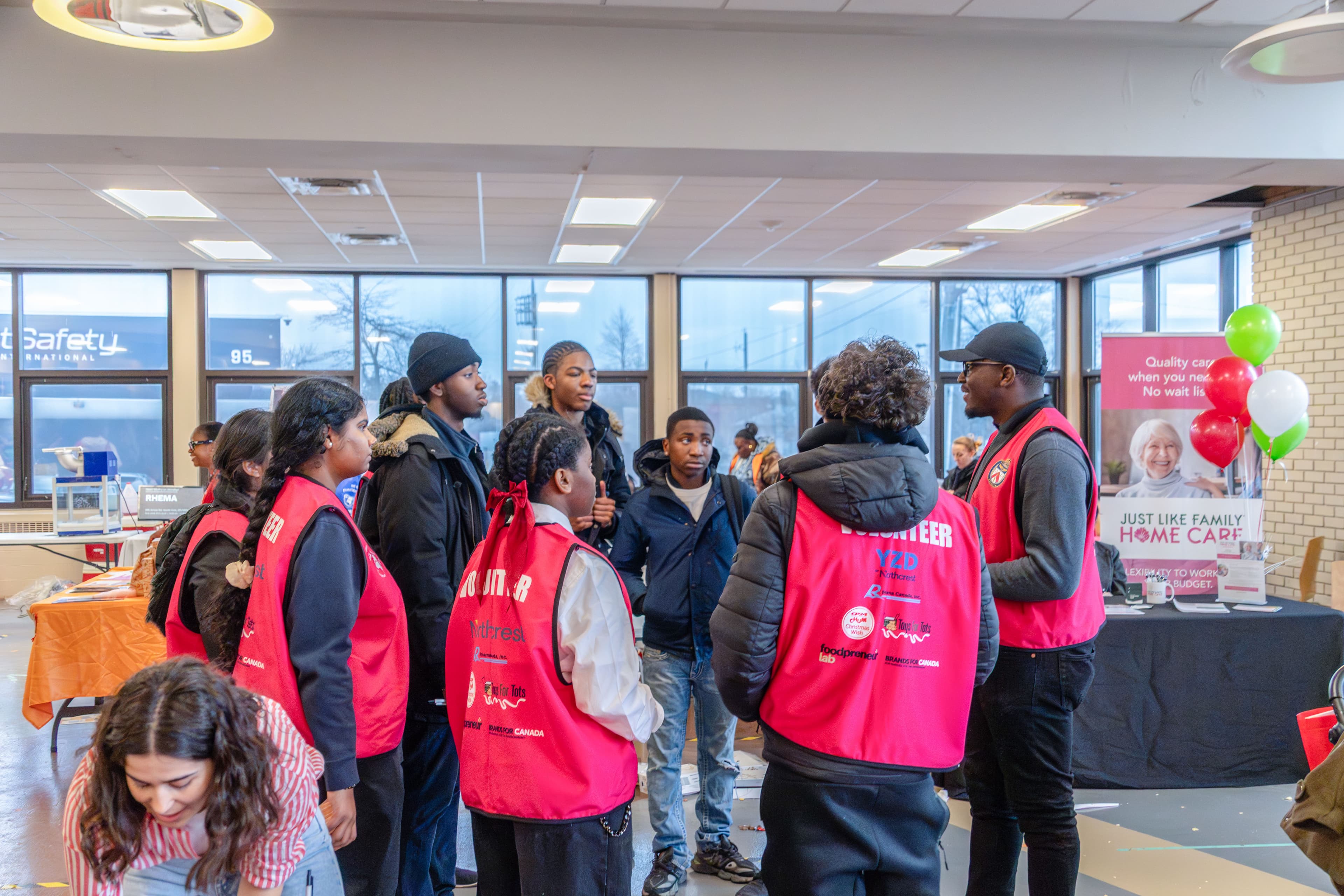 2025 Big Christmas Give Event - Photo 14